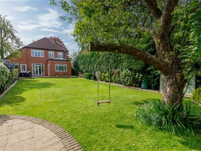 Good Sized Rear Garden